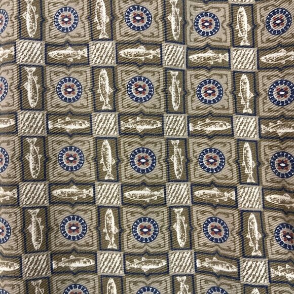 Woolrich Mens Outdoor Shirt Size XL Tan Cotton Fish Pattern Button Front Peru - Picture 3 of 6